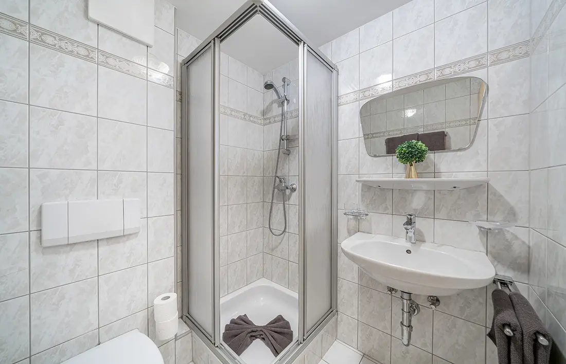 Bathroom Apartment Koell